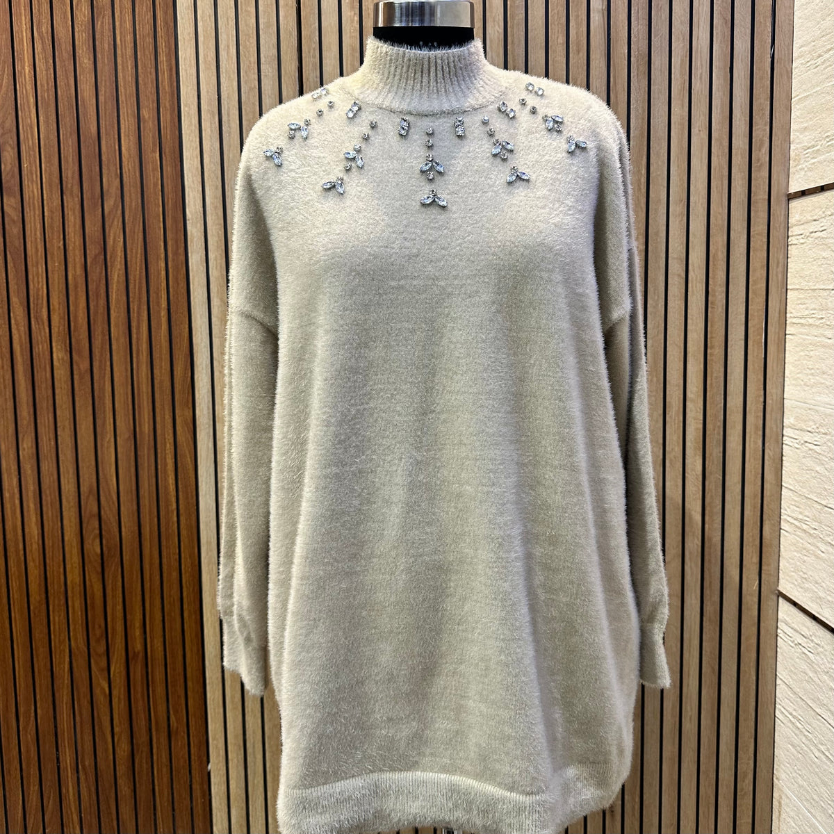 KNITWEAR TOP
