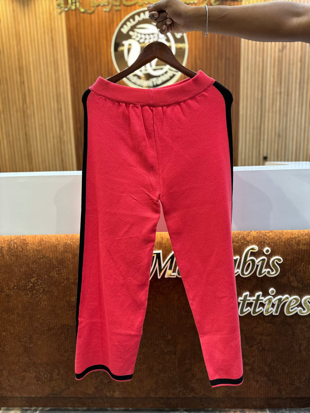 KNITWEAR CO-ORD SET