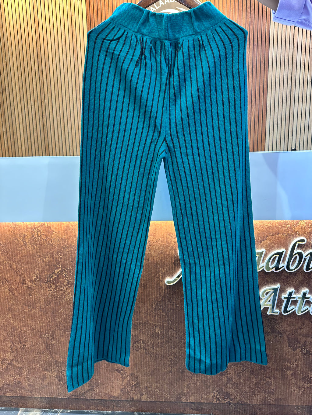 KNITWEAR CO-ORD SET