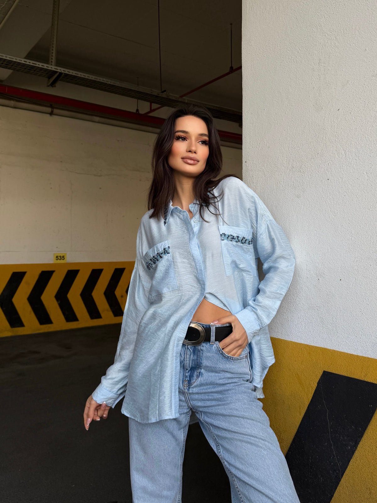 OVERSIZED SHIRT