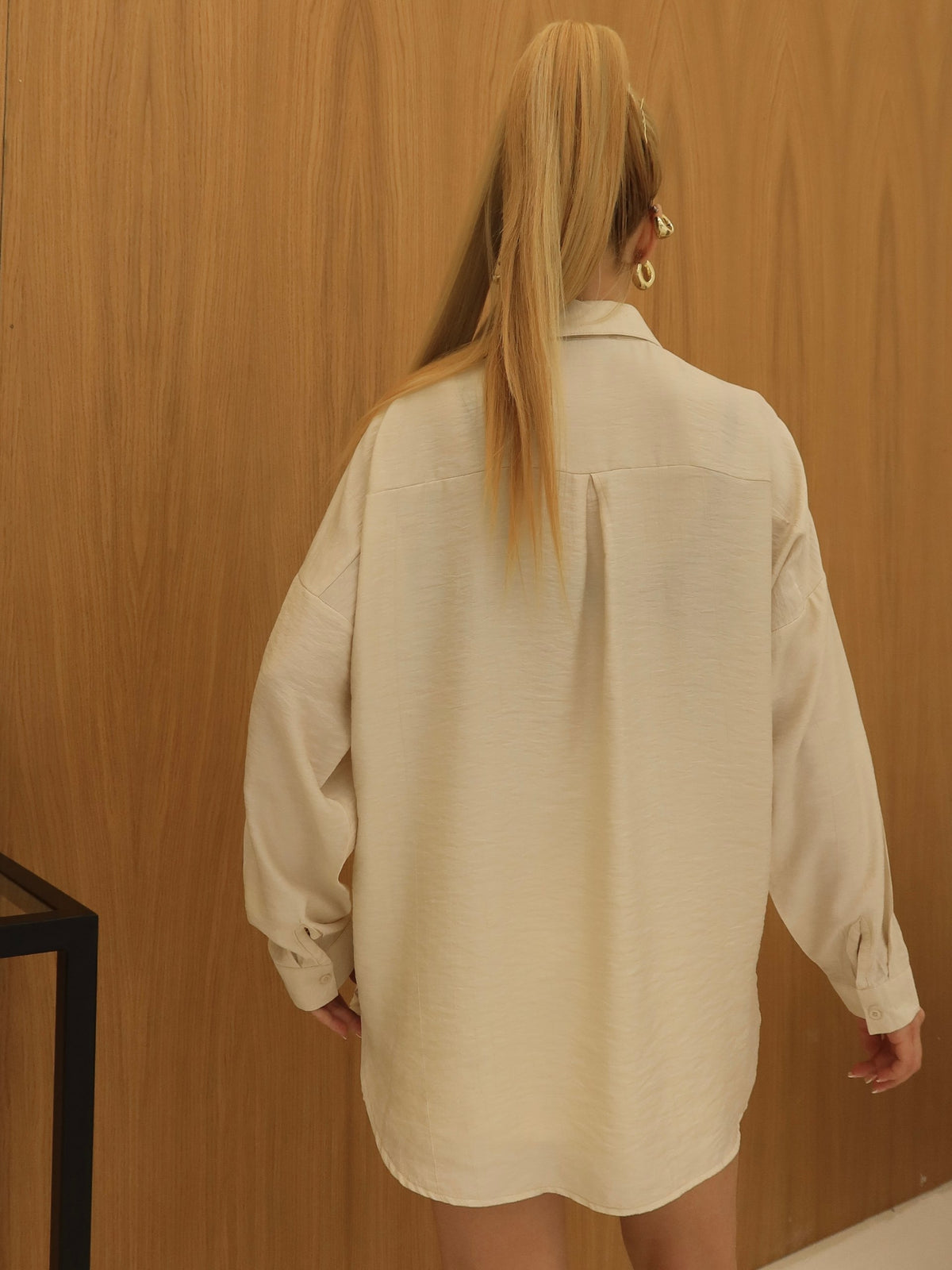 OVERSIZED SHIRT