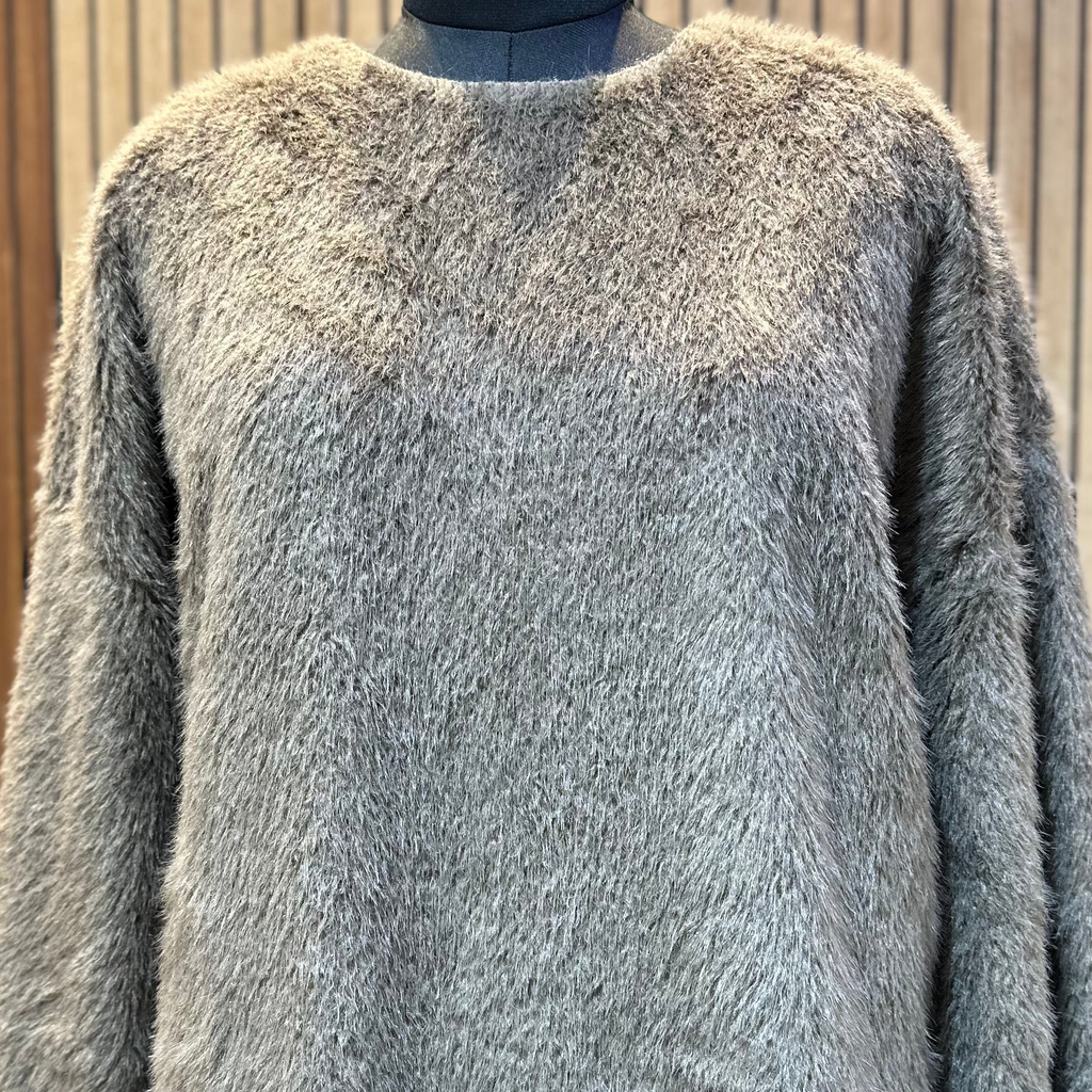 KNITWEAR TOP
