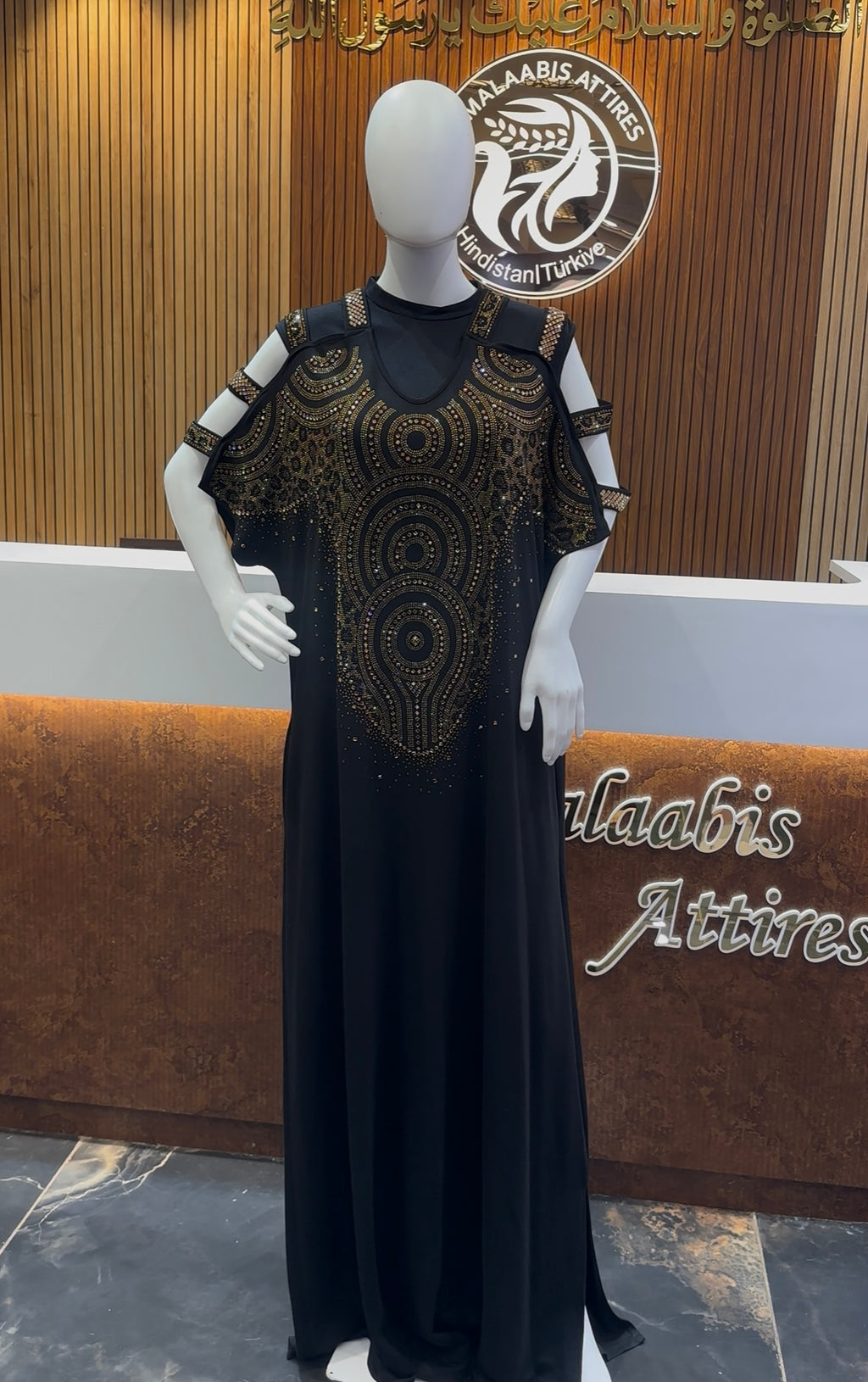SLIM FIT DRESS