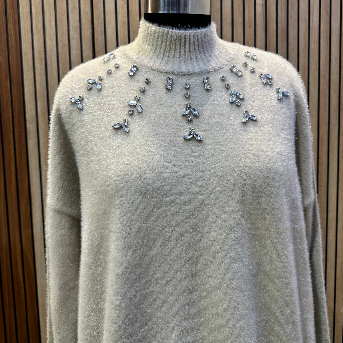 KNITWEAR TOP