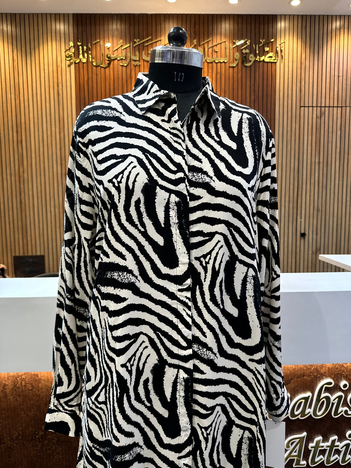 PRINTED SHIRT