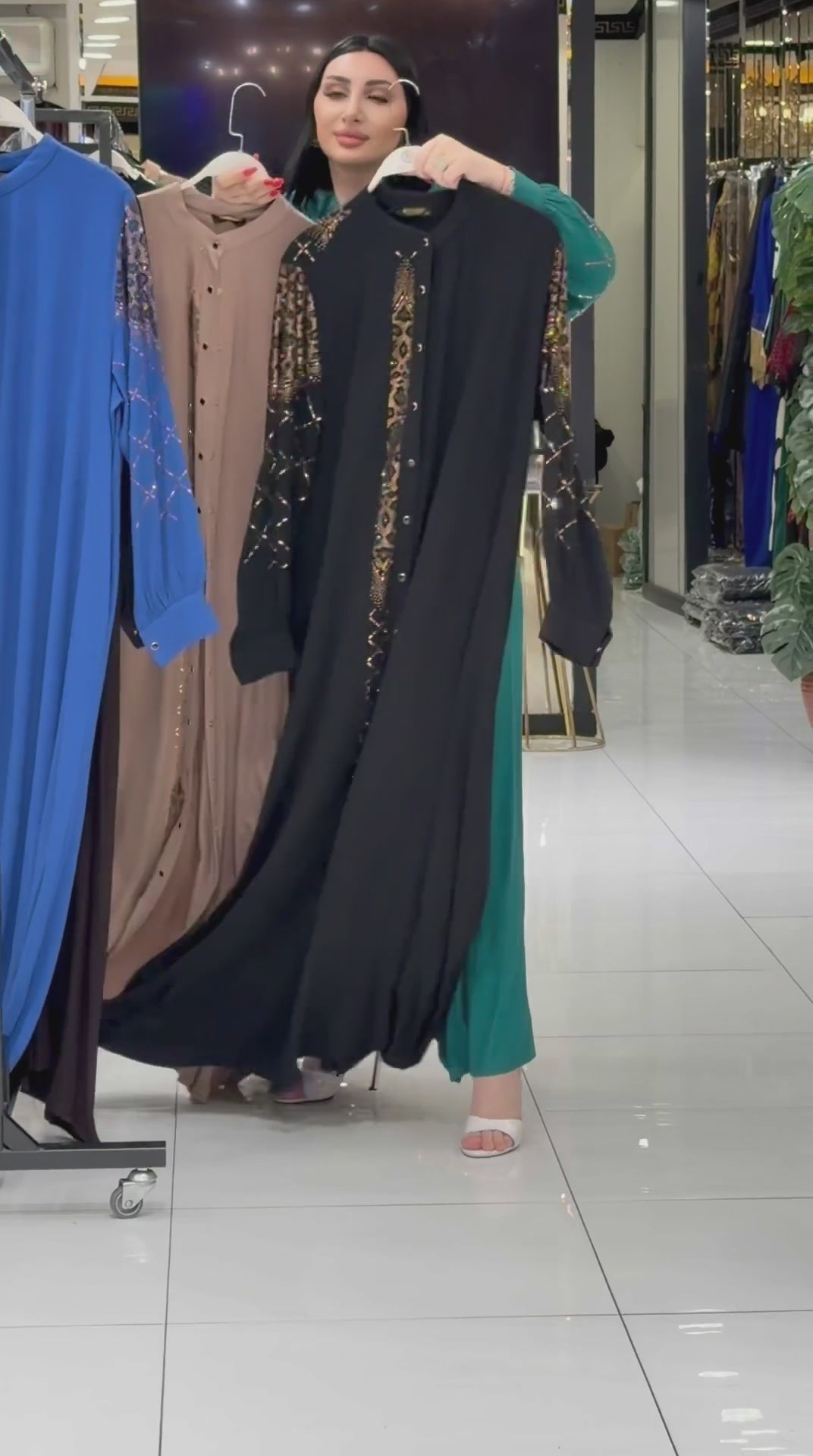 DRESS